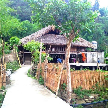 شقة ها جيانج  في Thon Tha Tay Stilt House المظهر الخارجي الصورة